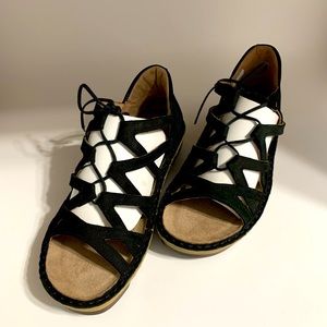 NAOT YARROW Black velvet lace up sandals size 6-6.5
